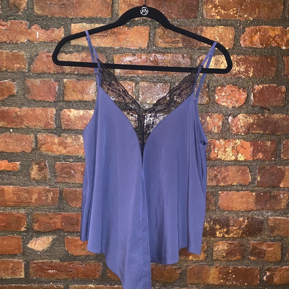 Blue express tank